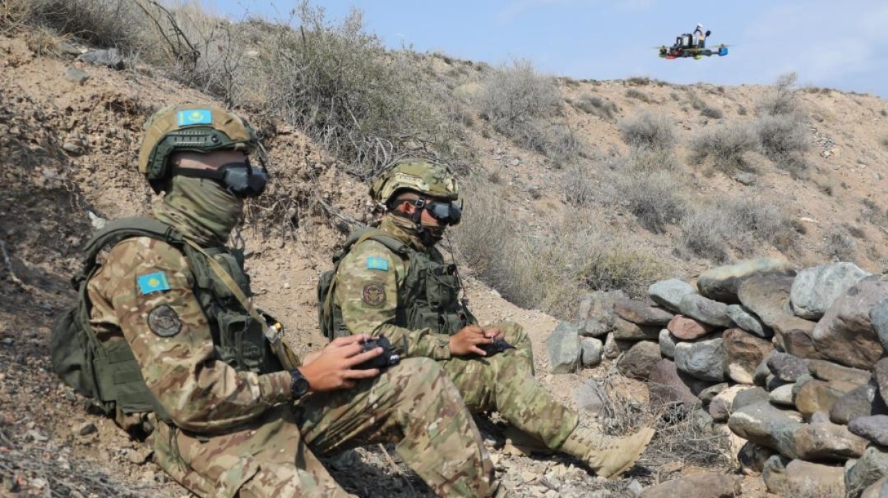 Әскерде ұшқышсыз ұшатын аппараттар кеңінен қолданылмақ