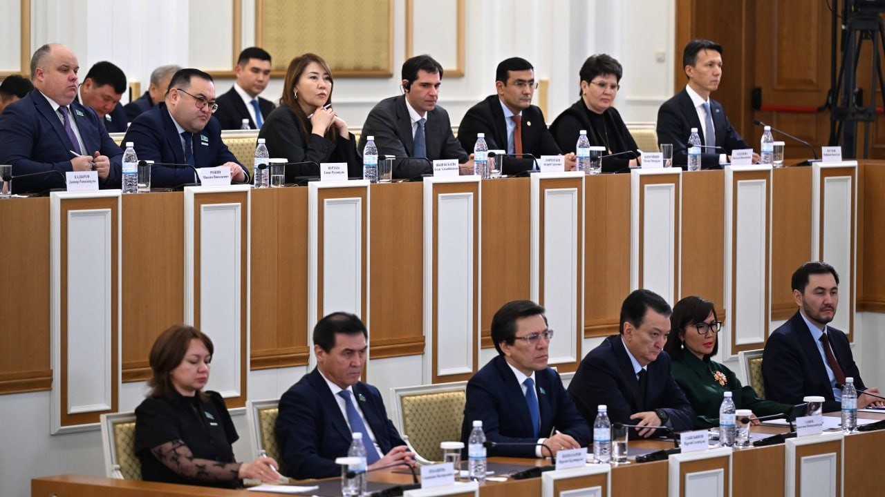 Конституциялық реформаға қатысты 7 саяси партия, 16 қоғамдық ұйым өз ұсыныстарын жіберді – Қарин