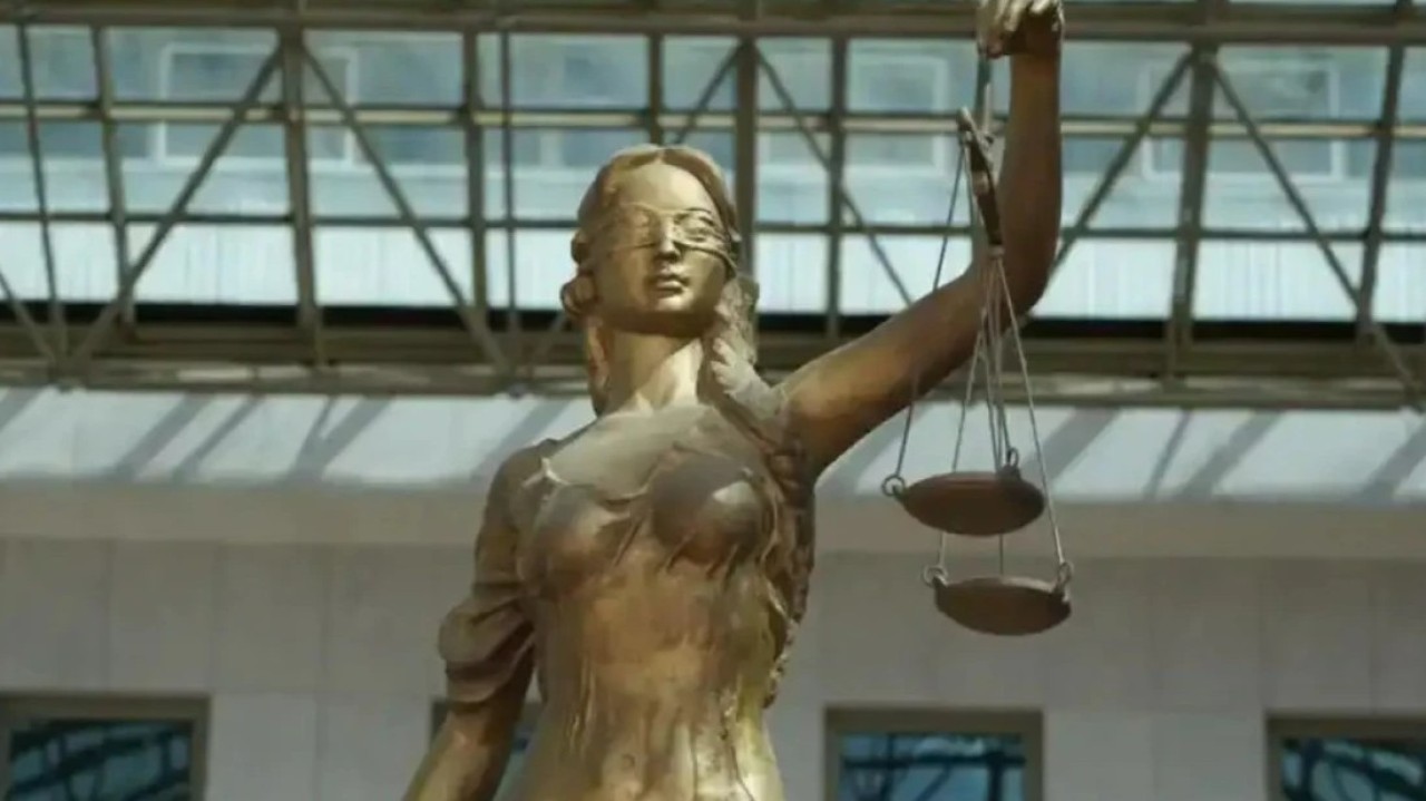 Грант пен баспанаға қатысты жалған уәде: Талдықорғандық алаяқтың ісі сотқа жолданды