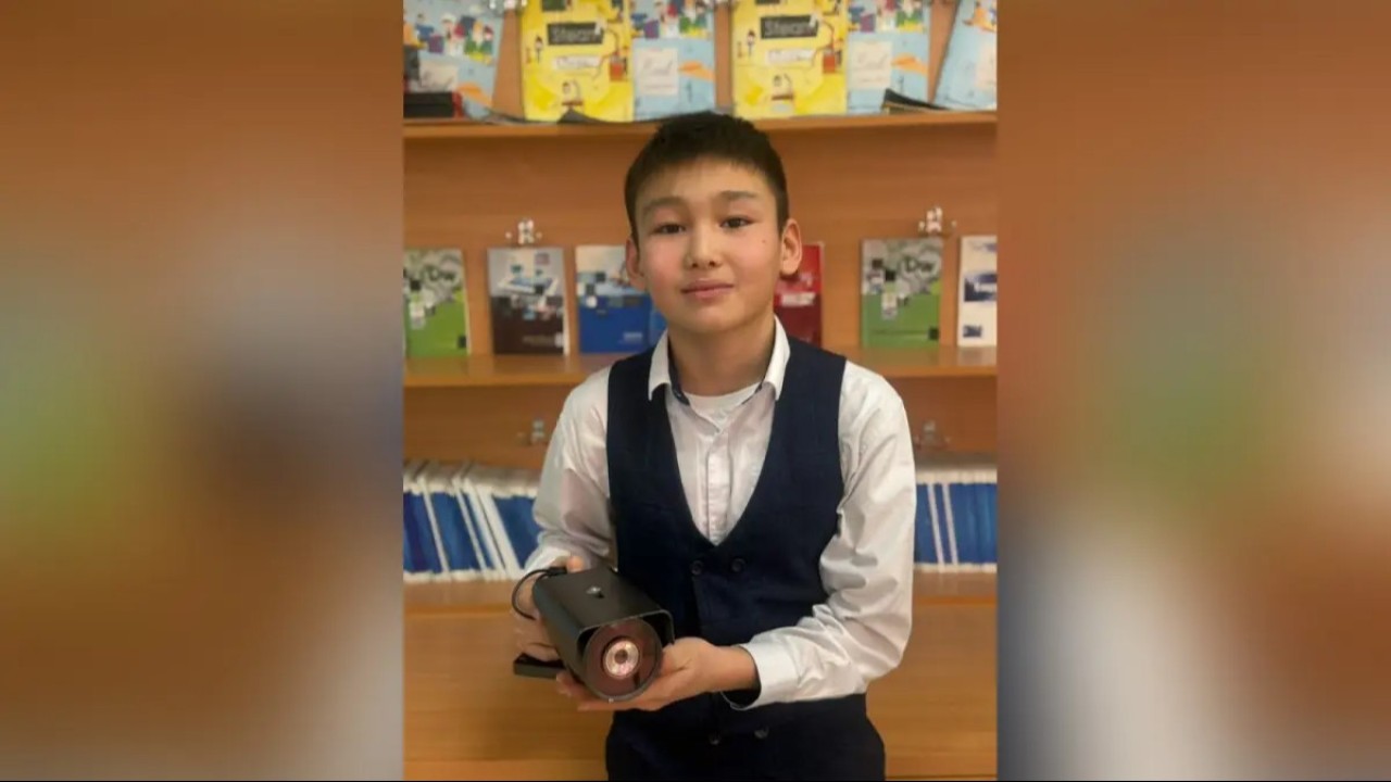 Елордалық оқушы мектепте төбелестің алдын алатын ақылды жүйе ойлап тапты