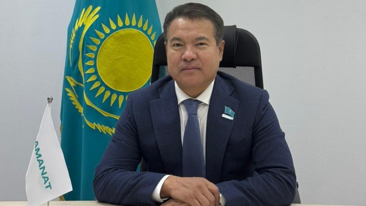 Жаңа Конституция  бүгінге ғана емес, болашаққа жасалған келісім - мәслихат депутаты