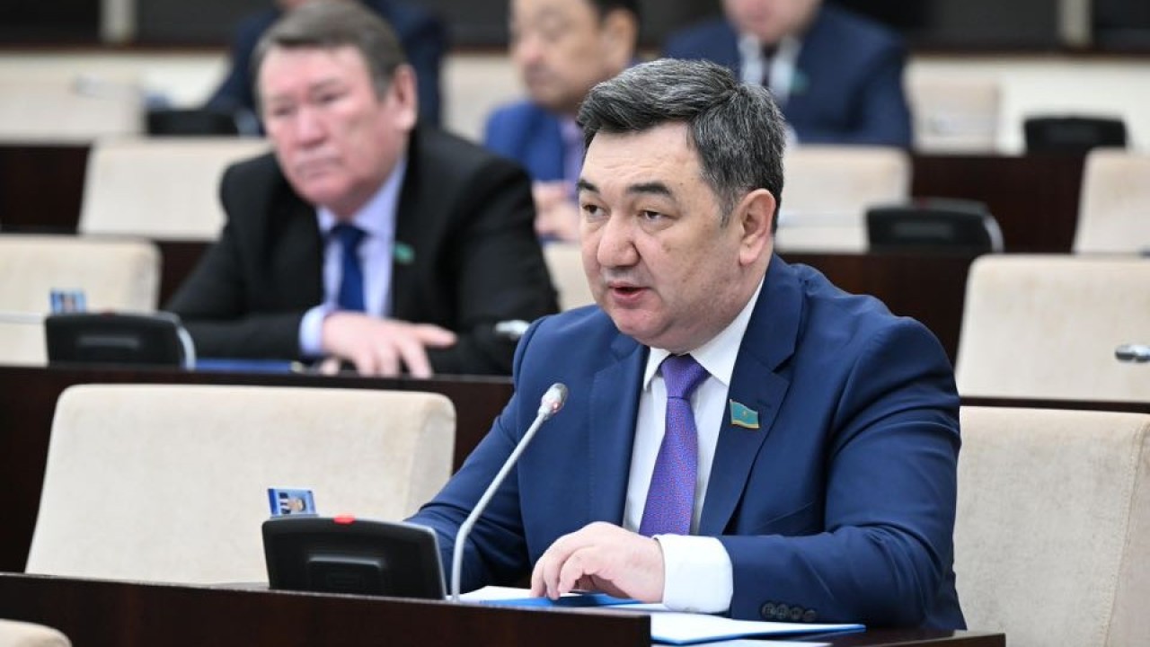 Дархан Қыдырәлі: Конституция жобасы – әділетті Қазақстанды құру жолындағы қоғамдық келісімнің көрінісі