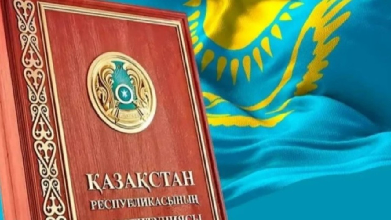 Марат Шибұтов жаңа Конституция туралы қауесетті, жорамалдар мен жалған ақапаратты жария түрде жоққа шығарды