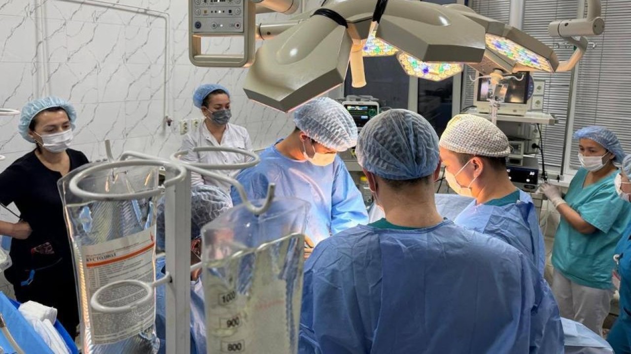 Донордың қос бүйрегі астаналық екі науқасқа ауыстырылды