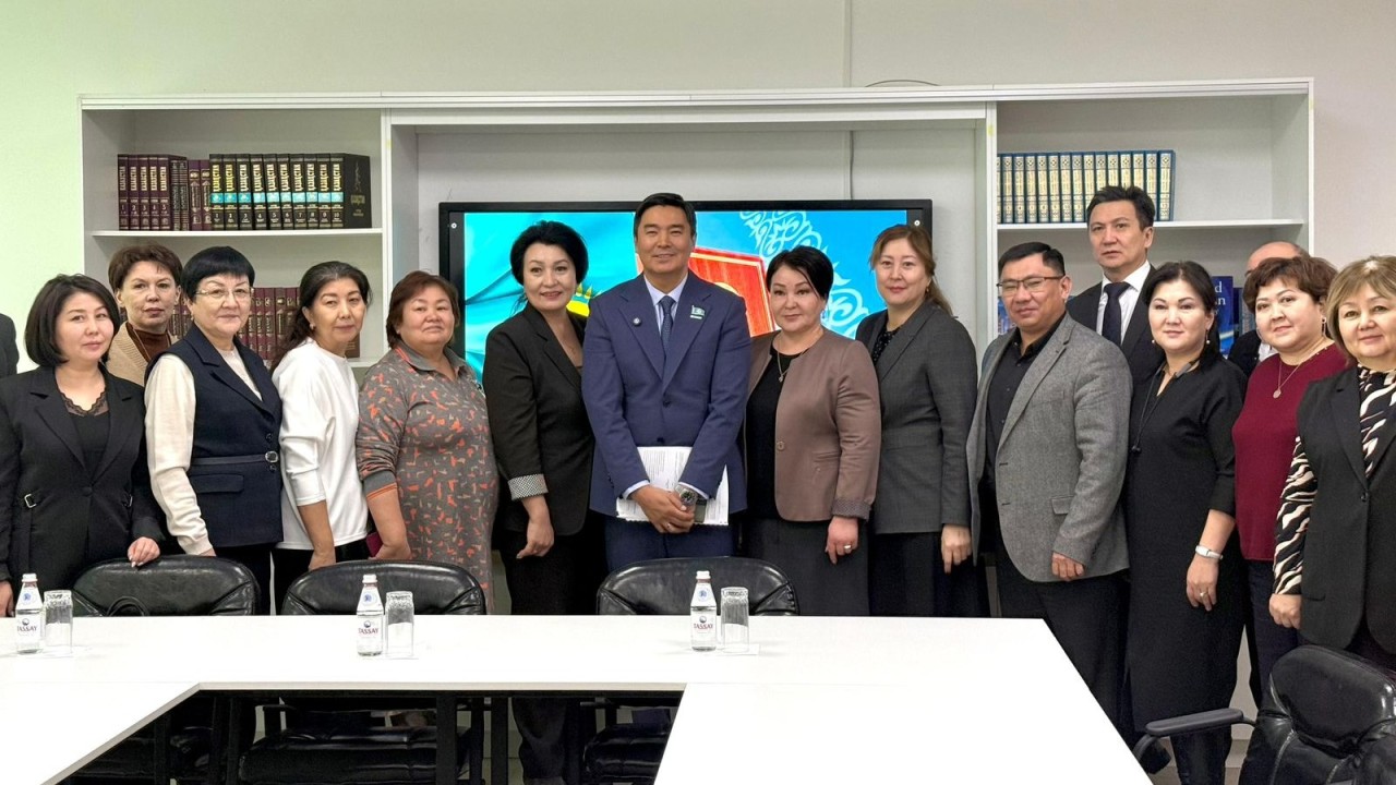 Елордалық білім беру ұйымдарының басшылары Конституцияның жаңа жобасын талқылады