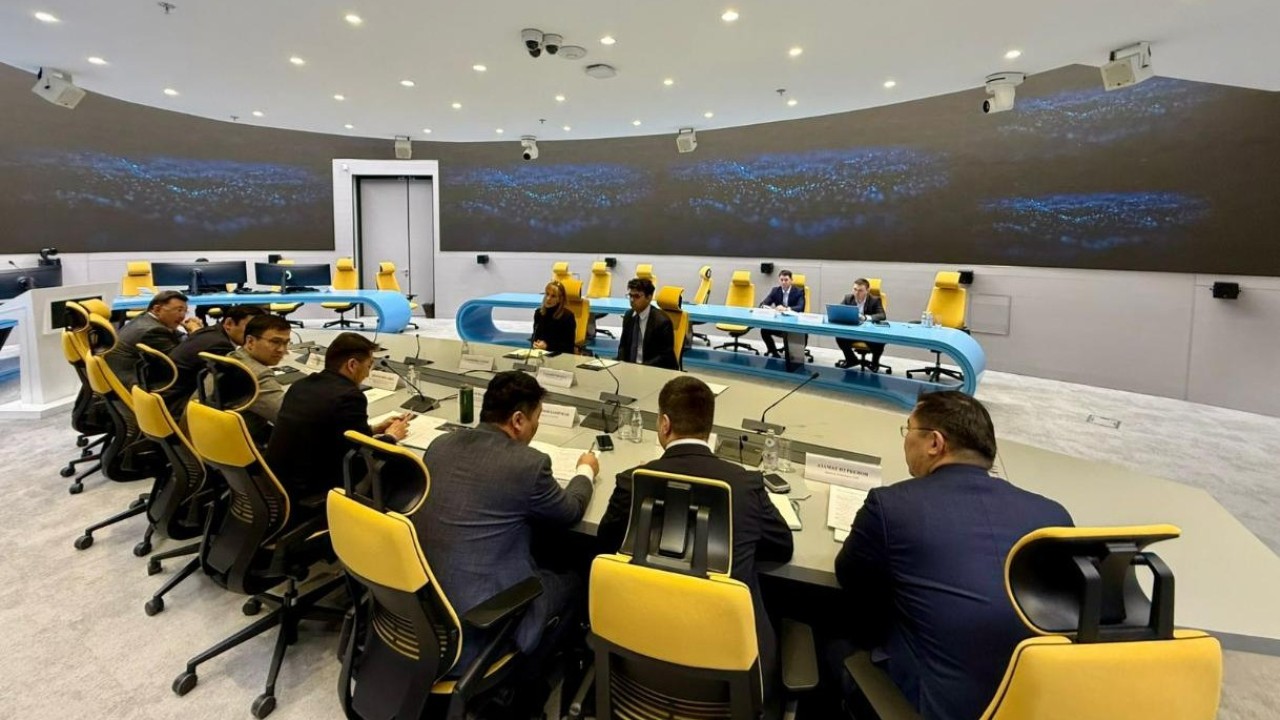 Жаслан Мәдиев Starlink жүйесінің Қазақстандағы жұмысқа дайындығын тексерді