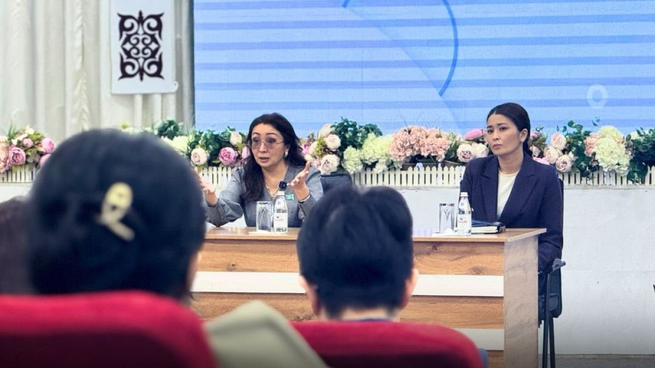 Елордада ұстаздар жаңа Конституция жобасын талқылады