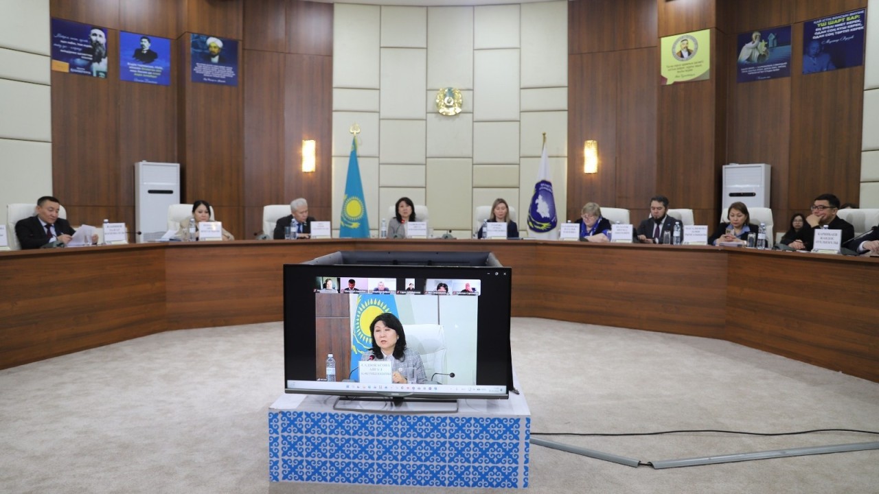 ҚХА Ғылыми-сарапшылық кеңесі жаңа Конституция жобасын бірауыздан қолдады