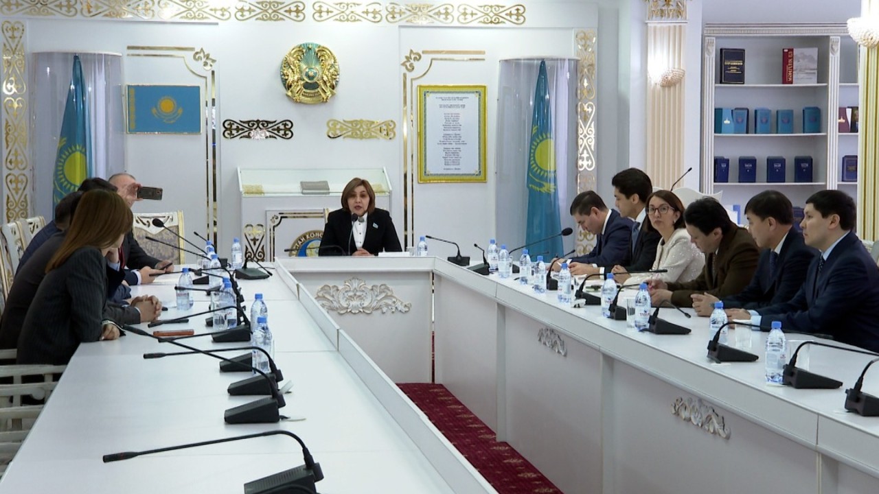 Бас редакторлар клубы жаңа Конституция жобасын қолдайтынын мәлімдеді