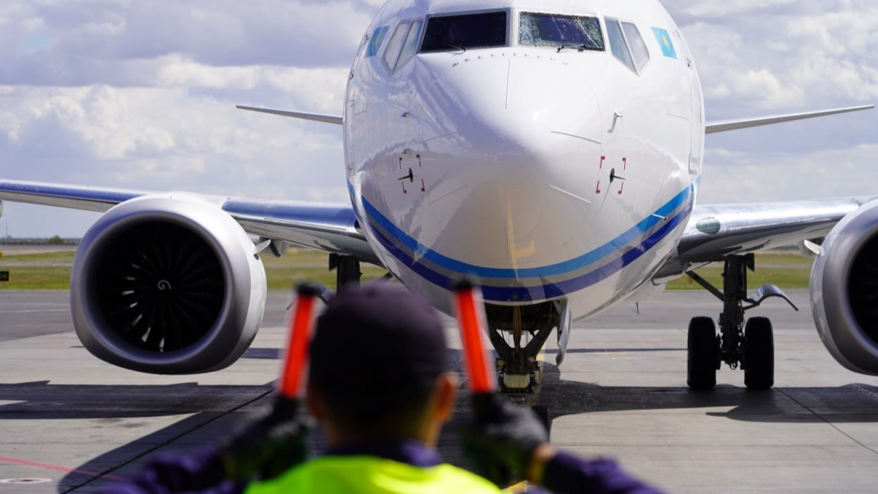 Үкімет 11 мың шақырым жолды жаңғыртып, әуежайлардың өткізу қабілетін 40 млн жолаушыға дейін арттырады