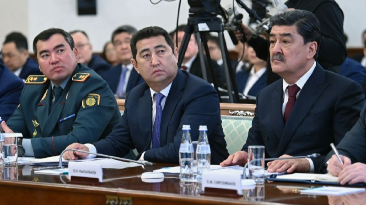 Электр қуаты жеткілікті көлемде өндірілмесе, жасанды интеллектіні енгізу мүмкін болмайды – Тоқаев