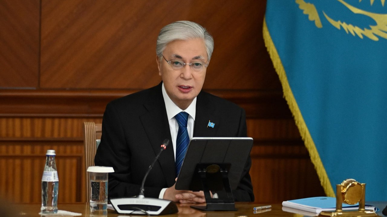 Президент: Инвесторлармен жұмыстың қазіргі тәсілдері сапалы инвестиция тартуға кедергі келтіріп отыр