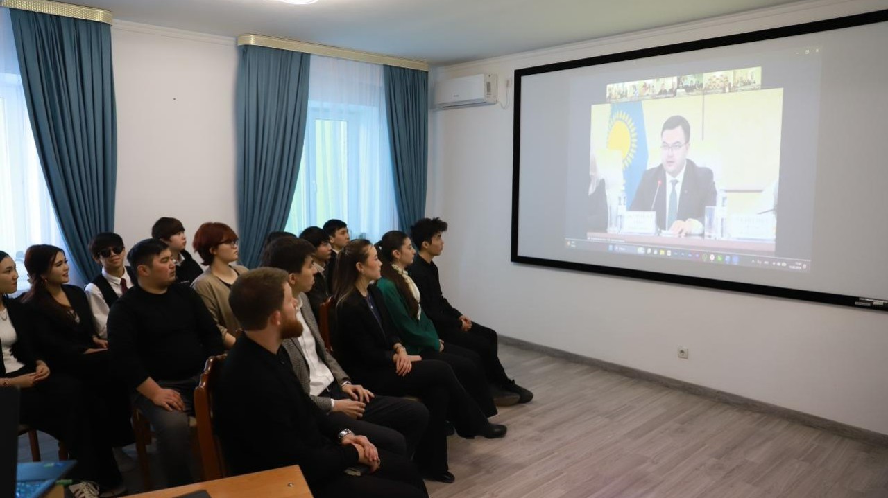 Қазақстанның жастар ұйымдары жаңа Конституция жобасындағы жастарға арналған мүмкіндіктерді қолдады