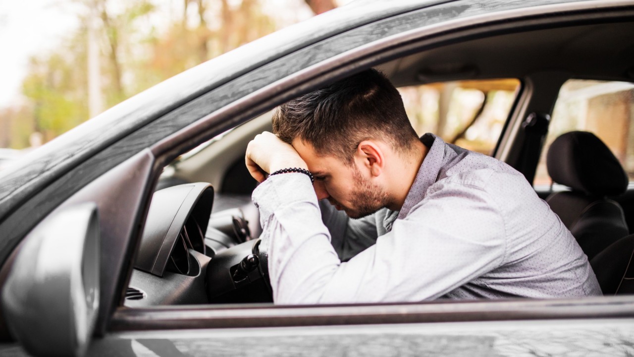 Алимент төлемегені үшін семейлік тұрғынға көлік жүргізуге уақытша тыйым салынды