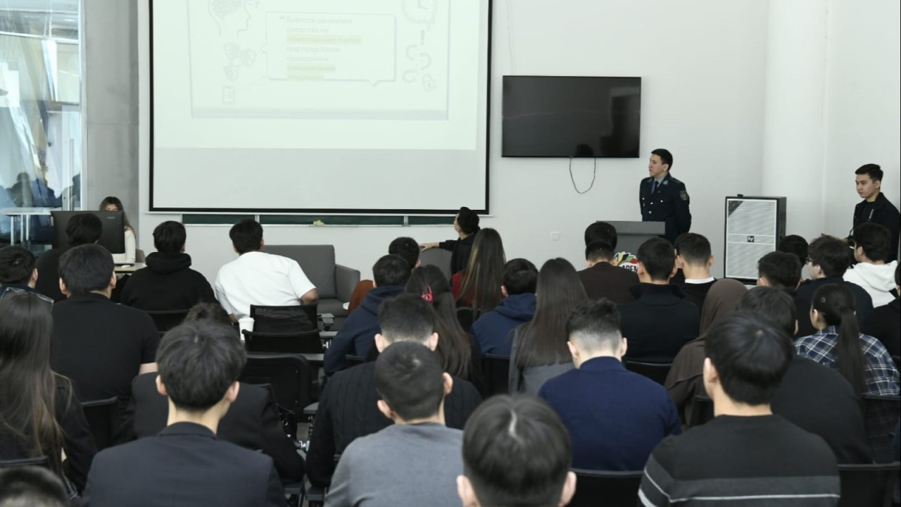 Алаяқтар астаналық студентті 32 миллион теңгеге алдап соққан