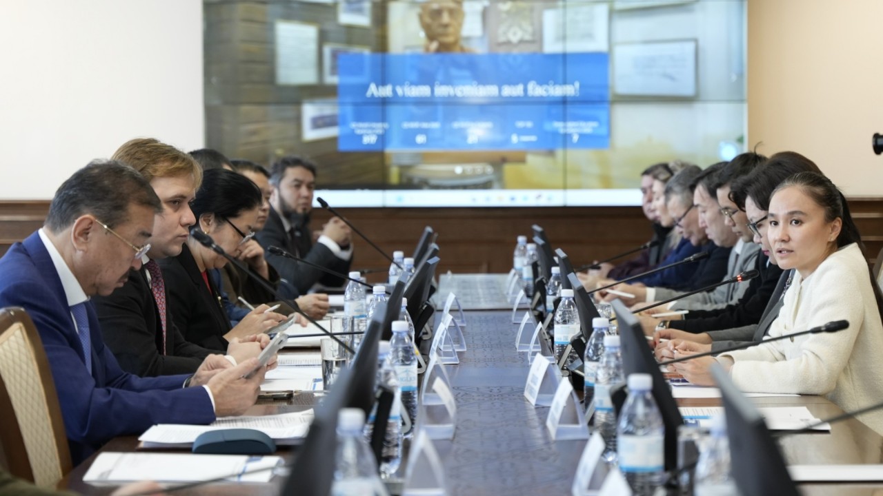 ЕҰУ-да жаңа Конституция жобасының маңыздылығы атап өтілді