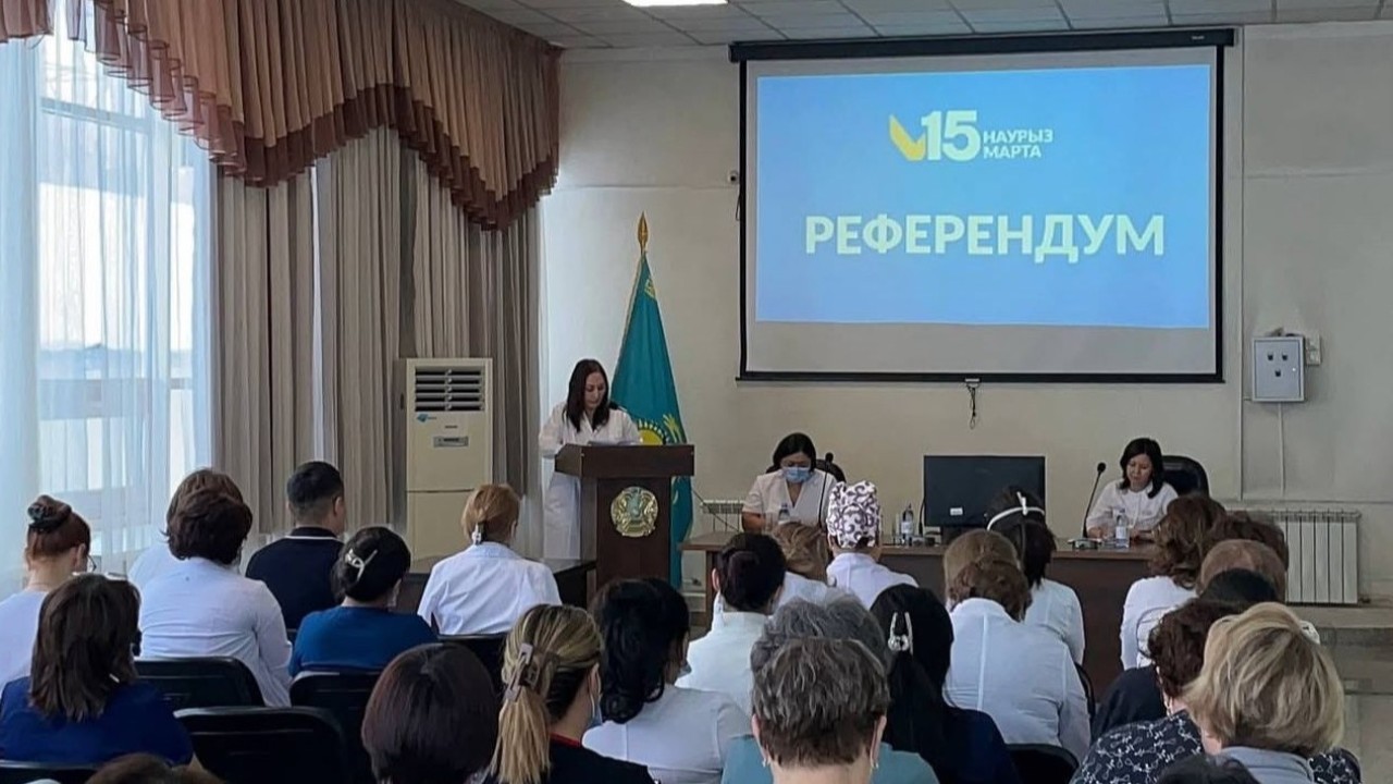 Астанада дәрігерлер Конституция жобасын талқыланды