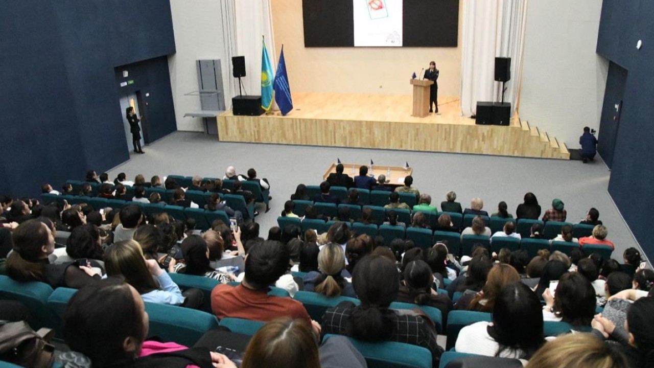 Астаналық балабақша қызметкерлері қаржылық сауатын арттырды