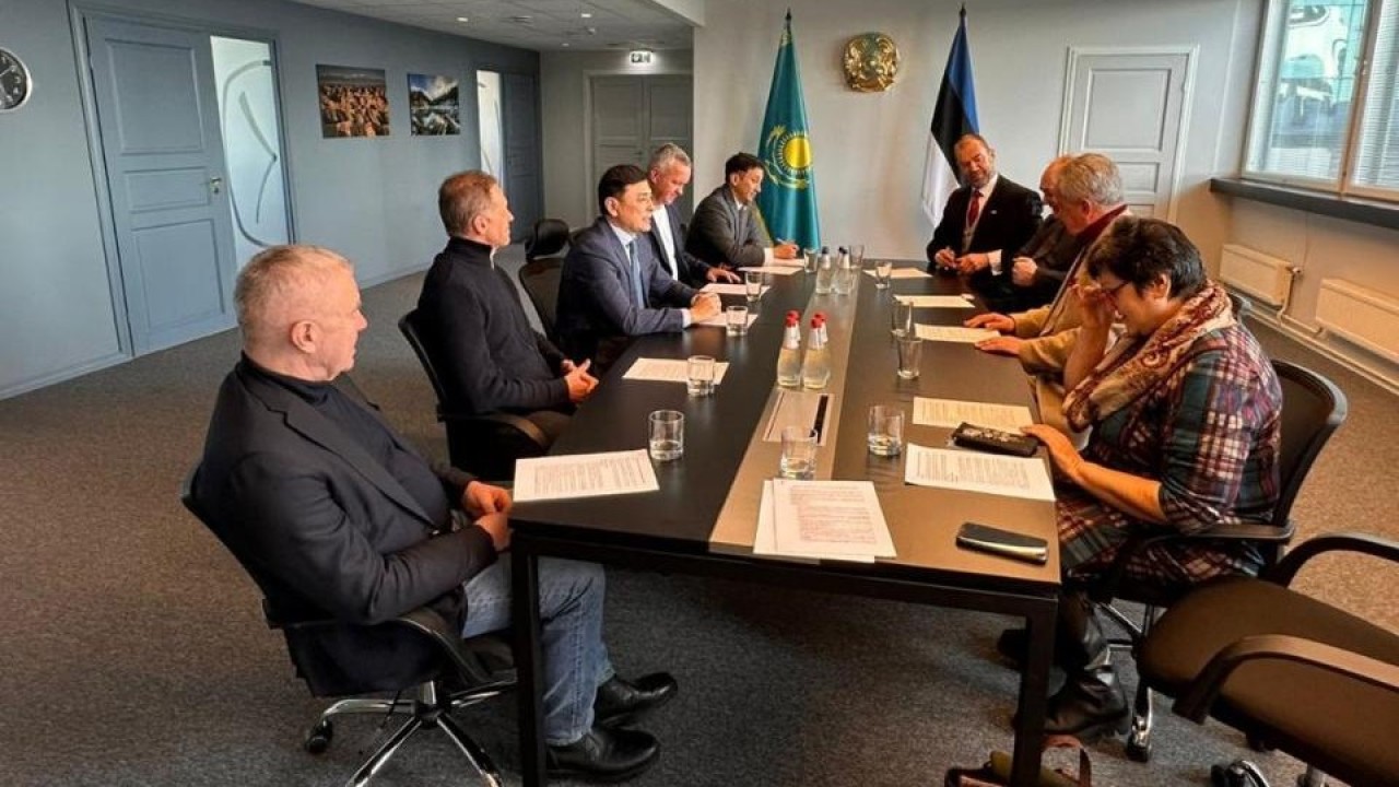 Эстонияда Қазақстандағы конституциялық реформалар талқыланды