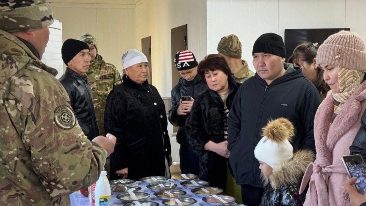 Бейнеу гарнизонында сарбаздардың ата-аналарына арналған ашық есік күні өтті