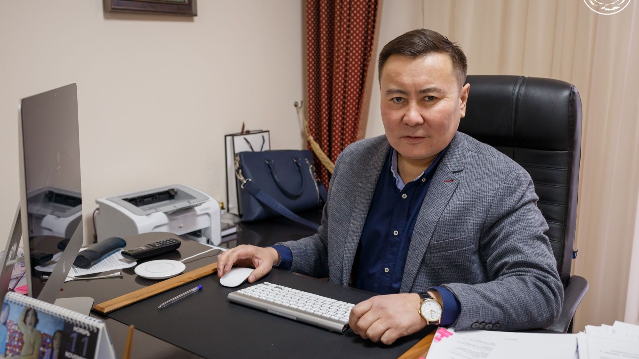 Жаңа Конституцияда зайырлылық қағидаты нақтыланды – Талғат Қалиев