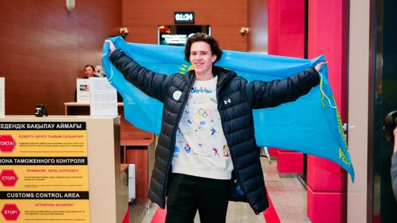 Олимпиада чемпионы Михаил Шайдоровты астаналықтар салтанатты түрде қарсы алды