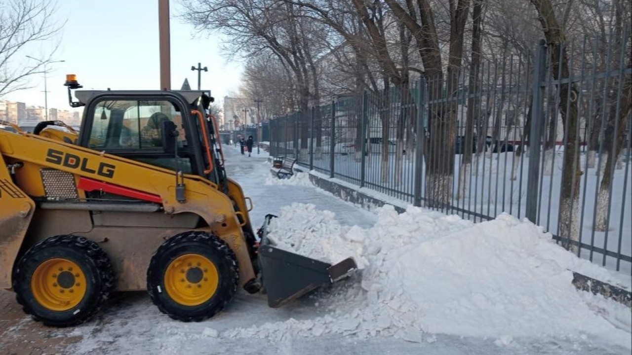 Астанадан қыс мезгілі басталғалы 6 млн текше метрден астам қар шығарылды