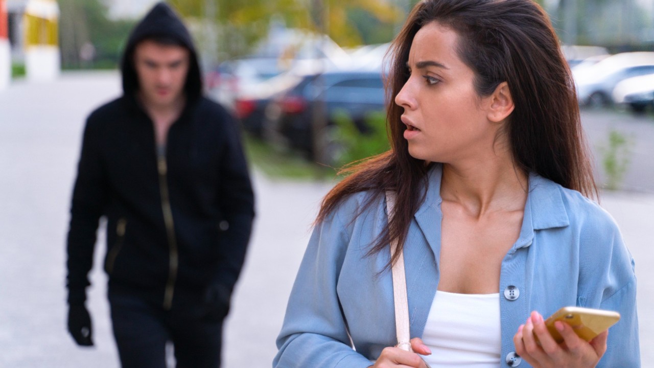 Алматы облысында қызды жарты жыл бойы аңдыған ер адам қамалды