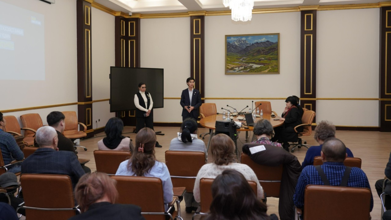 «Жезкиік» АҚ ұжымына жаңа Конституция жобасының нормалары түсіндірілді