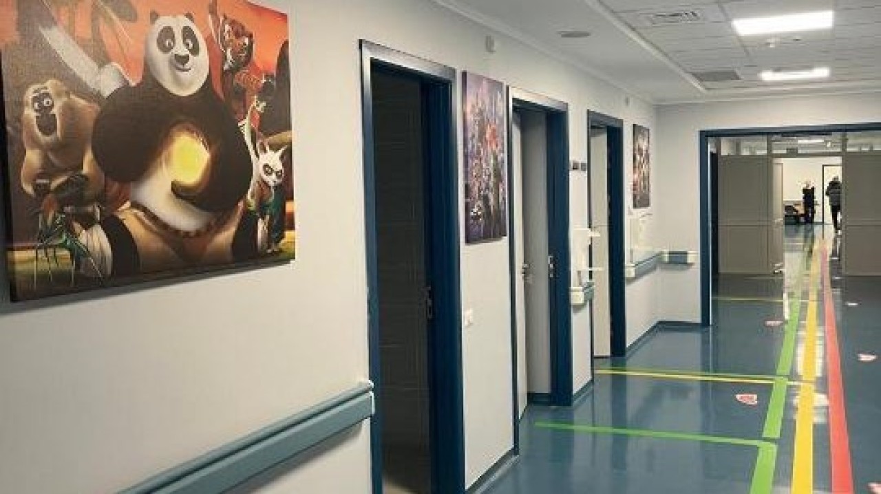 «Шетелдегідей!»: астаналықтар жаңа балалар травмпунктіне жоғары баға берді