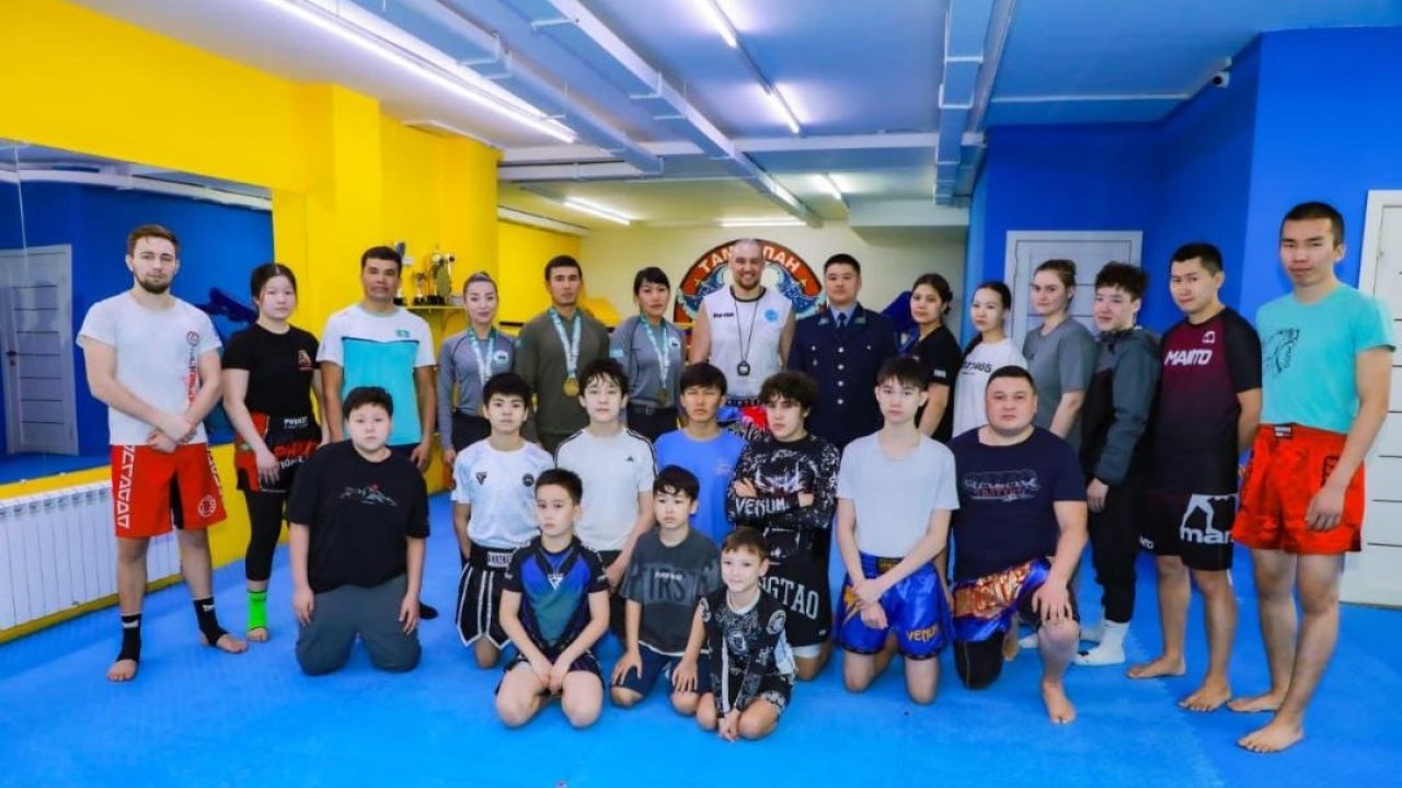 Астанада халықаралық жарыстарда жеңімпаз атанған полицейлер спортшылармен кездесті