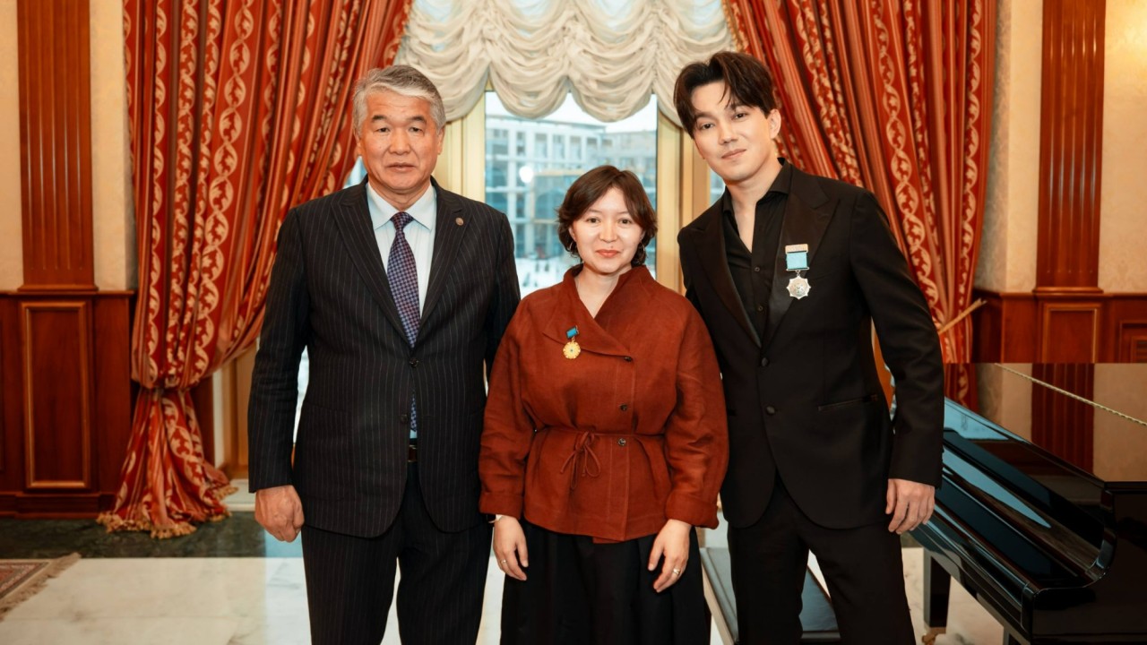 Димаш Құдайберген мен Самал Еслямова ТҮРКСОЙ марапатын иеленді