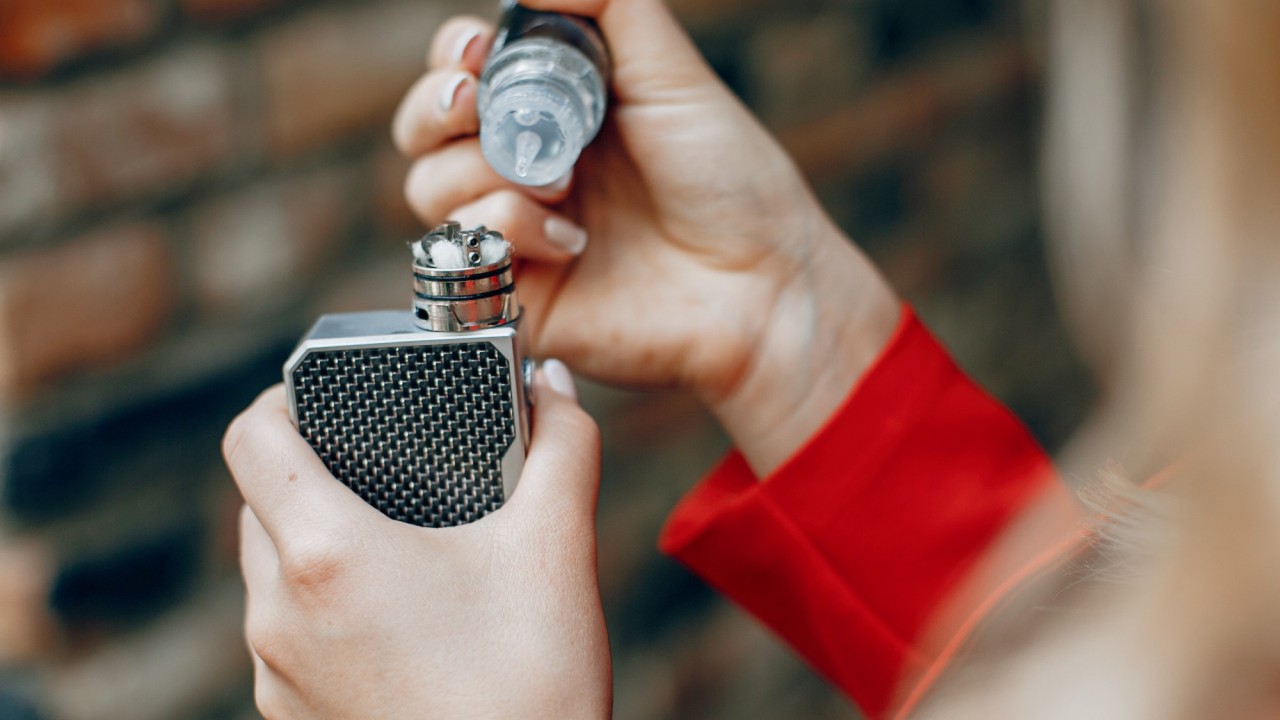 Абай облысында вейптерді заңсыз сатқандар сотталды