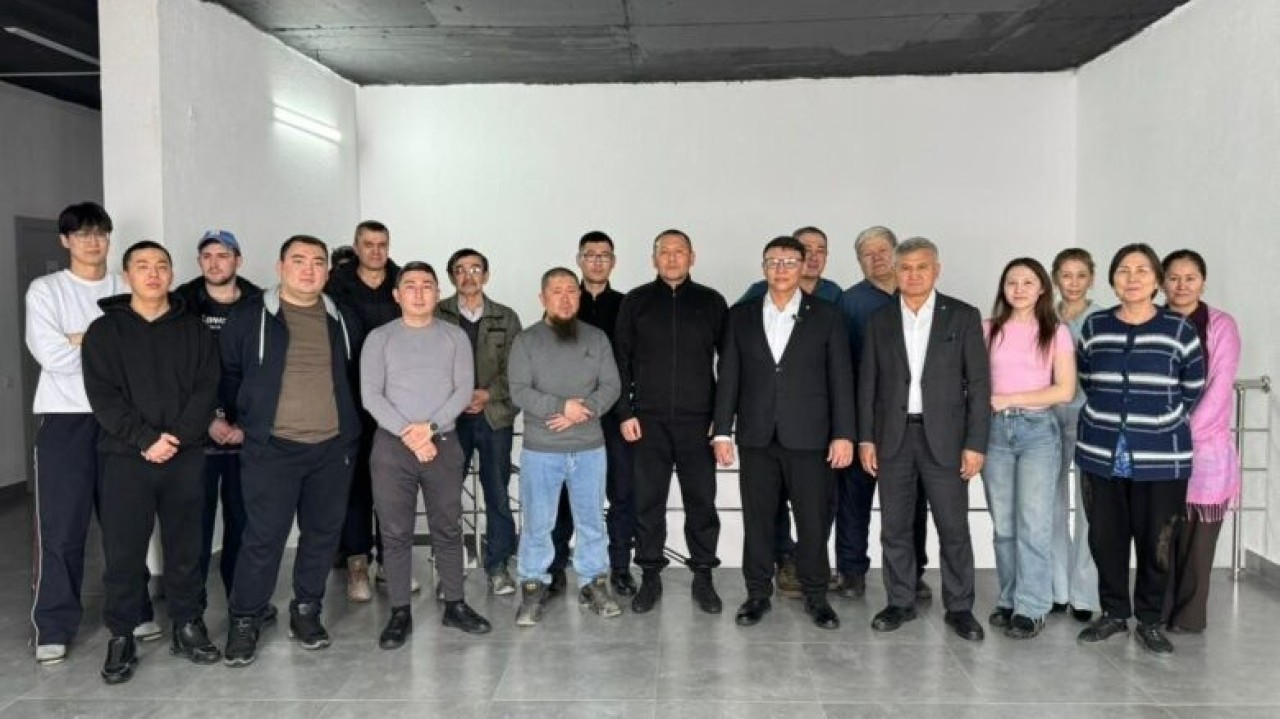 Жалпыұлттық коалициясының өкілдері KazConstructionGroup компаниясының ұжымымен кездесті