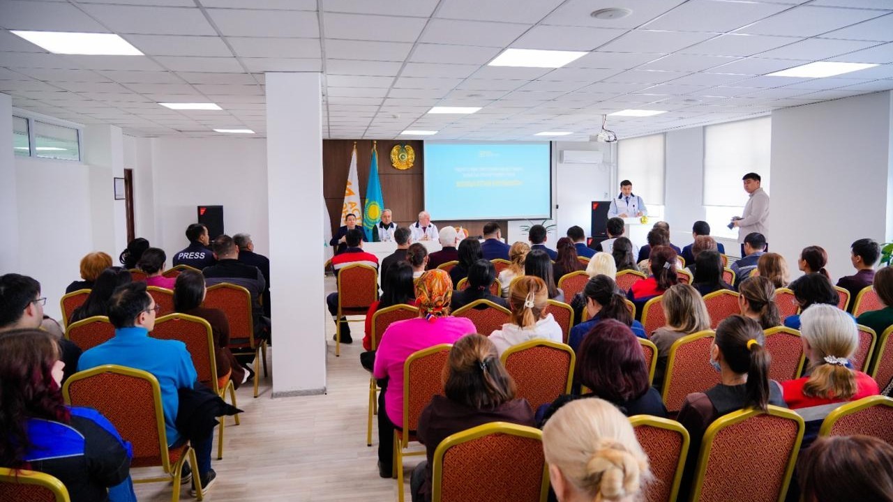 Жалпыұлттық коалиция өкілдері 2-ЖЭО ұжымымен кездесті