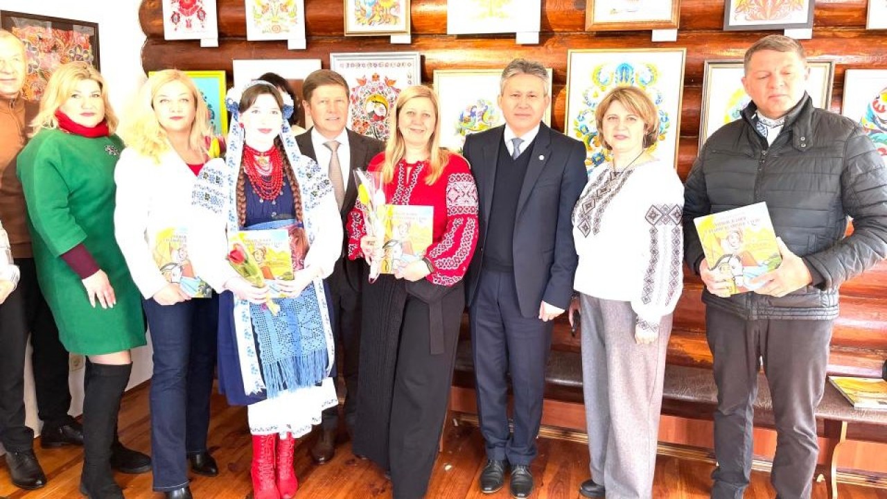 Қазақстан Елшісі Тарас Шевченконың 212 жылдығына арналған шараға қатысты