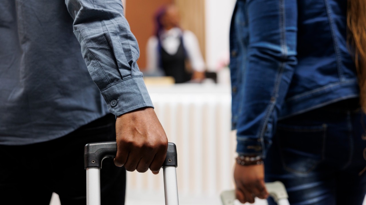 Астанада көші-қон заңнамасын бұзған 1,4 мың шетелдік жауапкершілікке тартылды