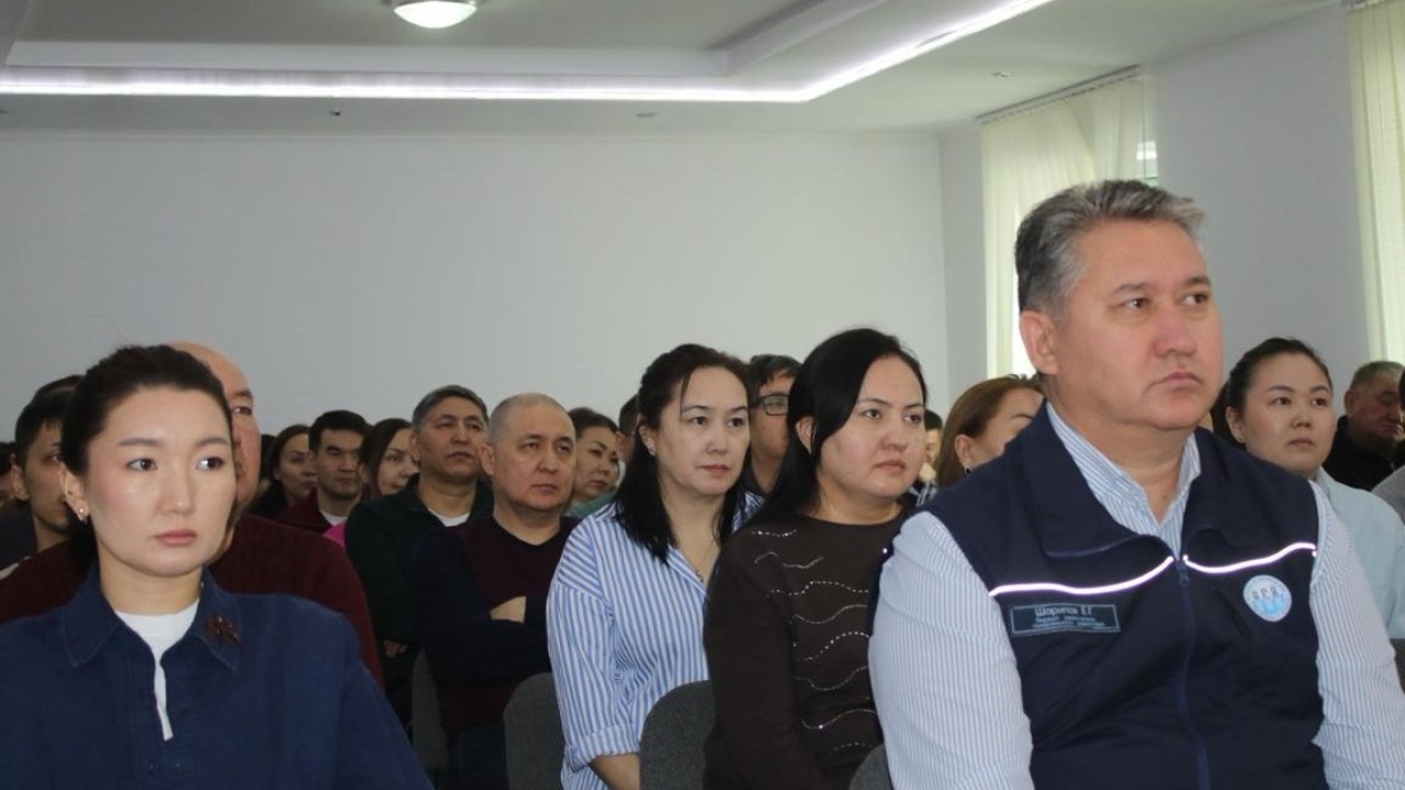 «Астана су арнасының» қызметкерлеріне жаңа Конституция жобасы түсіндірілді