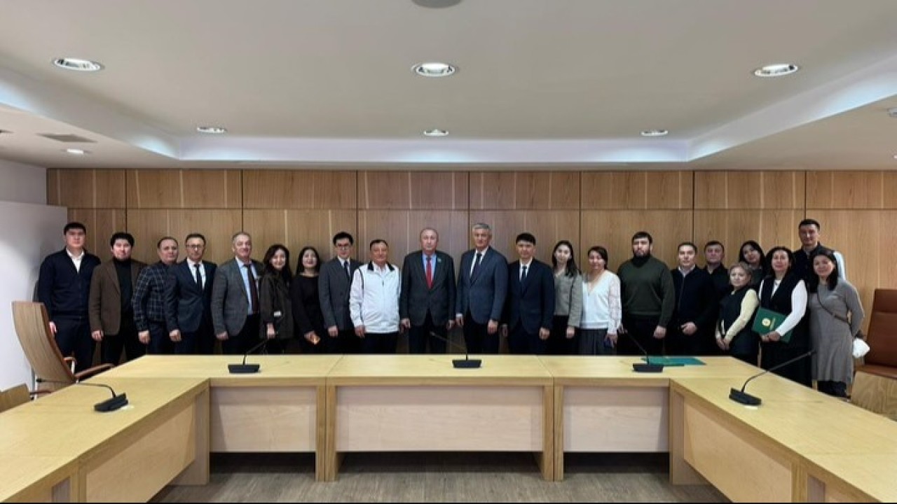 Референдум қарсаңында Астанада конституциялық реформа талқыланды