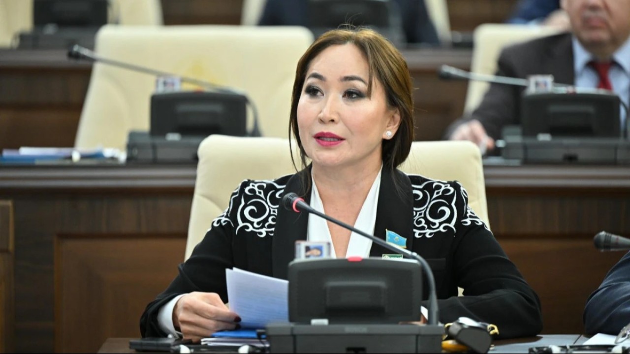 Мəжіліс депутаты қазақстандықтарды Амал мерекесімен құттықтады