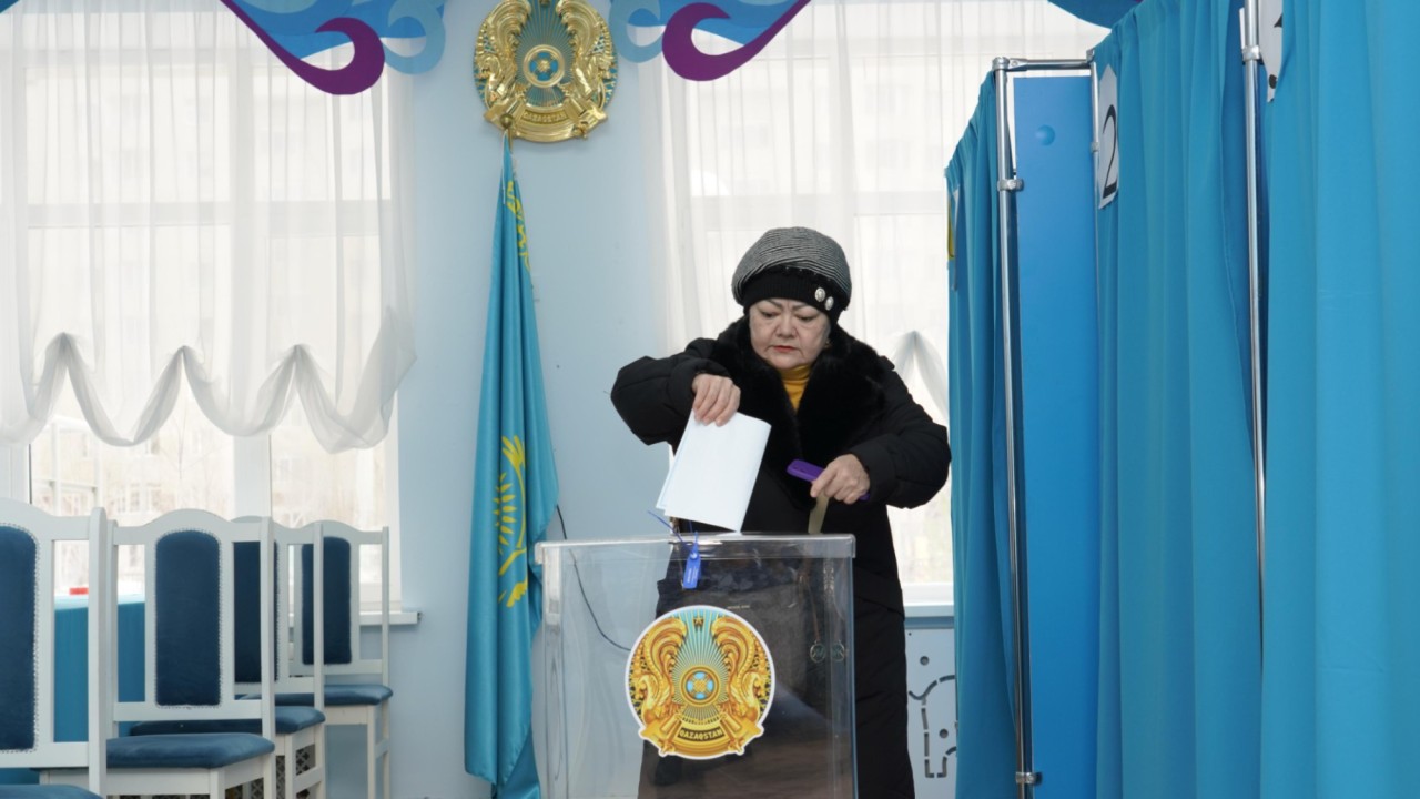 Референдум-2026: қазақстандықтардың 51,93 пайызы дауыс берді