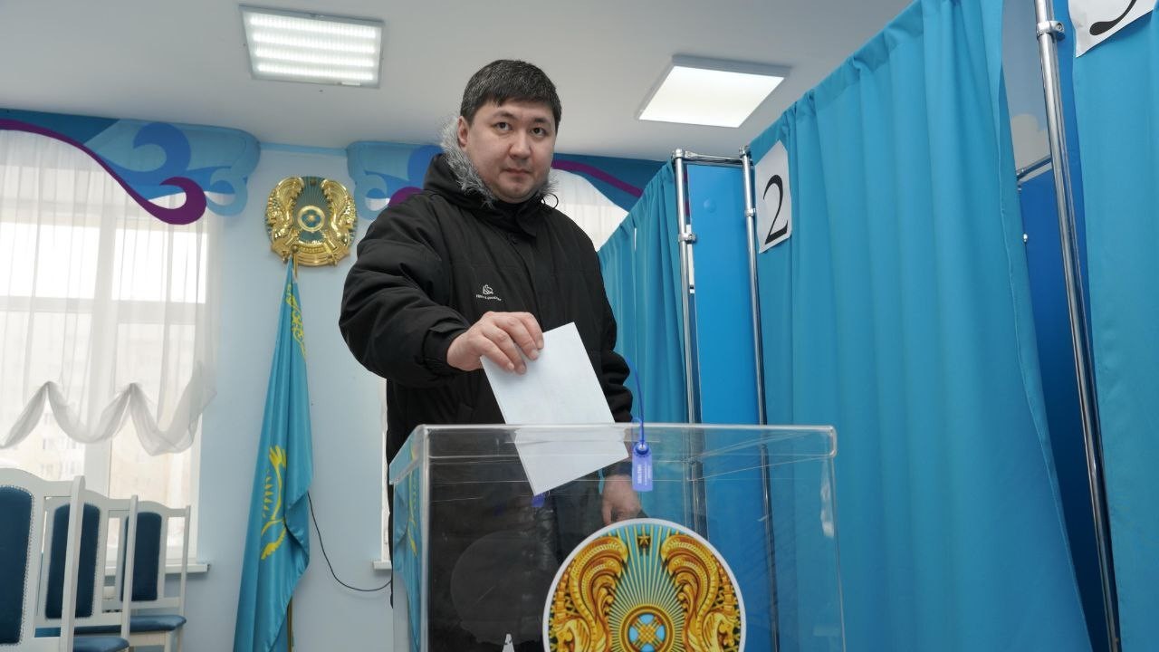 Exit poll: қазақстандықтардың 86,7%-ы жаңа Конституцияны қолдады