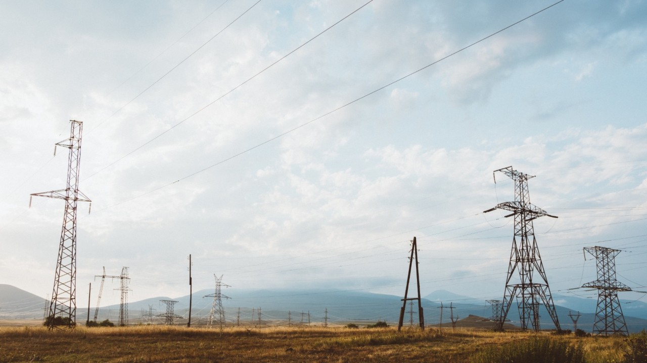 Елімізде электр желілері жаңартылады