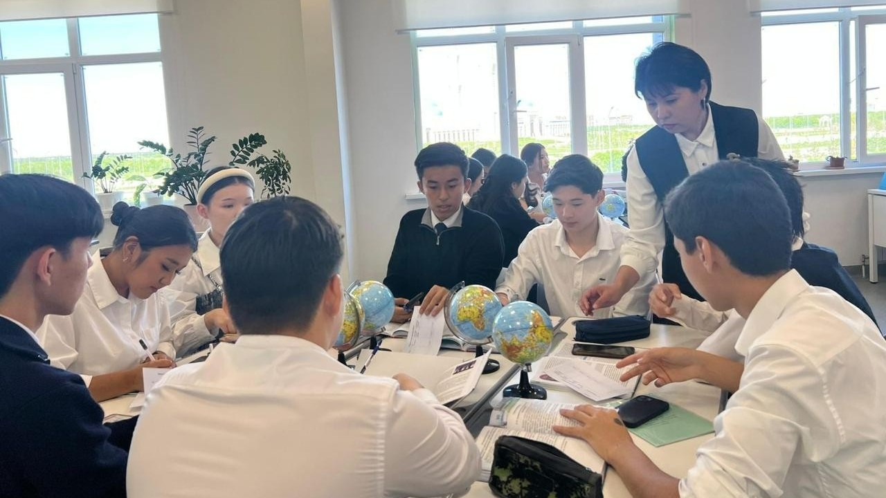 Елімізде білім беру стандарттары қайта қаралмақ