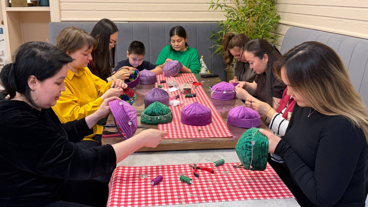 Астанада тақия кестелеуден шеберлік сағаты өтті