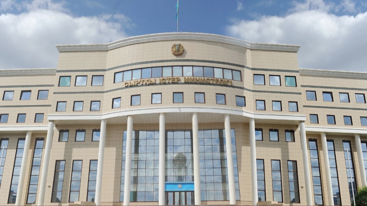 ҚР Сыртқы істер министрі БАӘ елшісін қабылдады