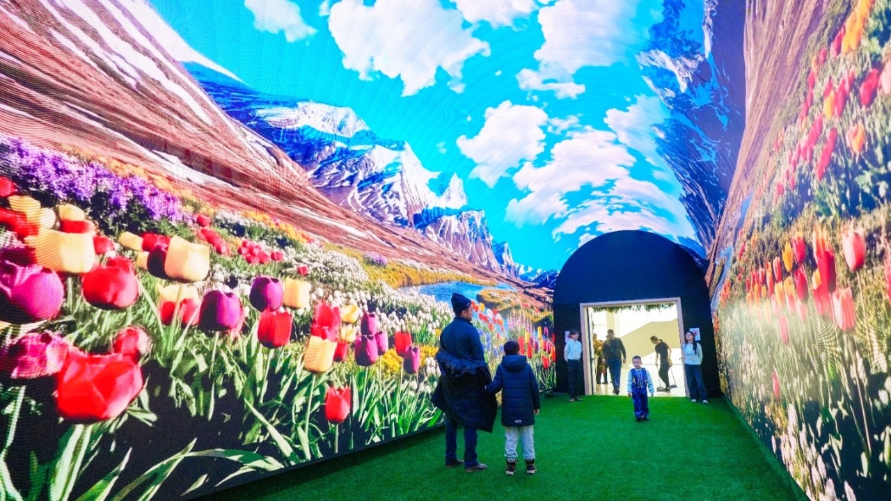 Робот-көкпар және дрондар арқылы бауырсақ жеткізу: цифрлық Наурыз қазақстандықтарды қалай таңғалдырды