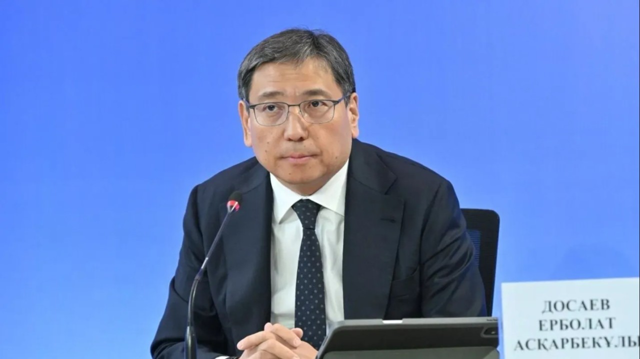 Ерболат Досаев Президент Әкімшілігі Басшысының орынбасары лауазымынан босатылды