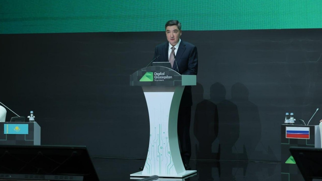 Елімізде цифрлық құқықтар конституциялық деңгейде бекітілген – Олжас Бектенов