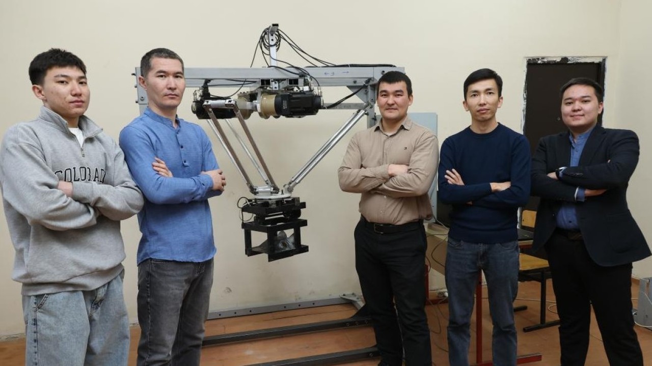 Қазақстандық ғалымдар 3D-принтерге арналған манипулятор жасады